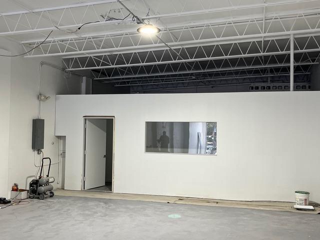 More Photos Of 2850-2852 47th Ave N, Saint Petersburg Warehouse For Sale
