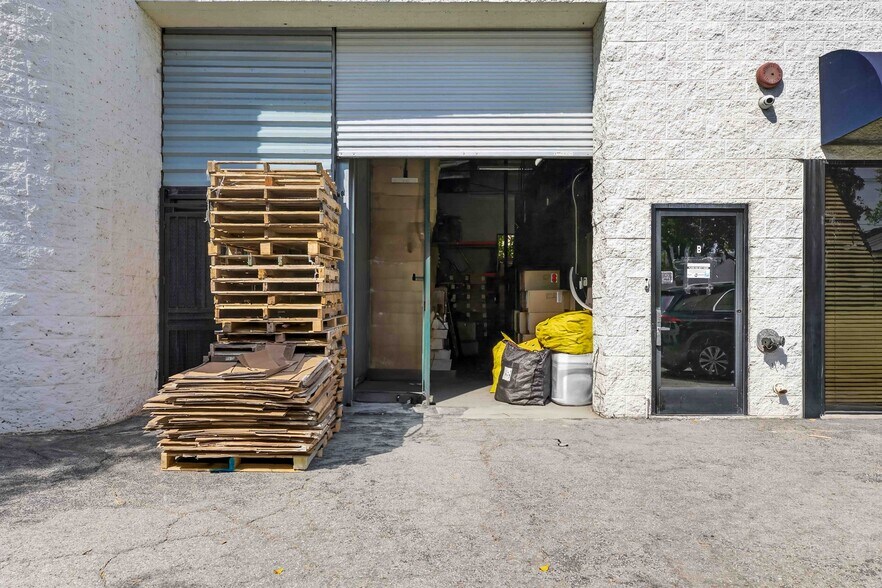 More Photos Of 1767 Standard Ave, Glendale Office For Lease