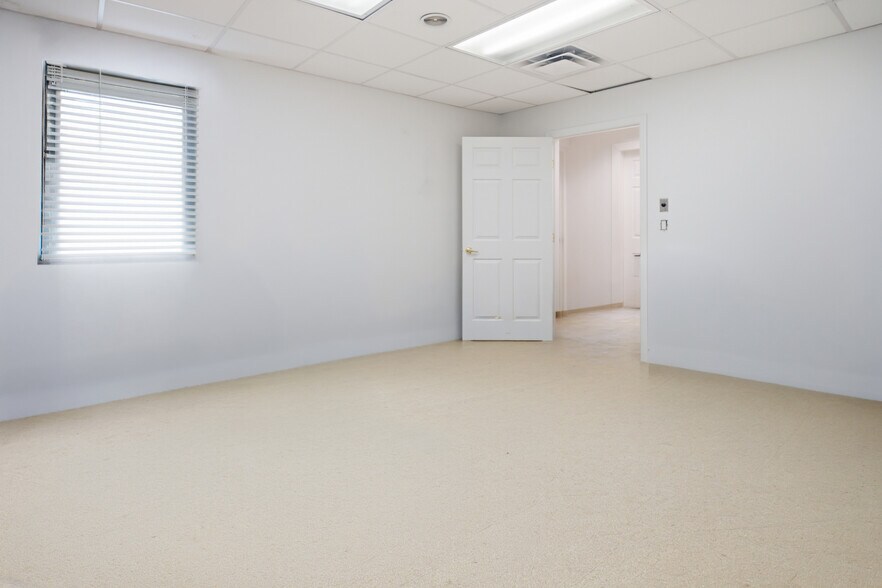 More Photos Of 1174 Route 112, Port Jefferson Station Medical For Lease