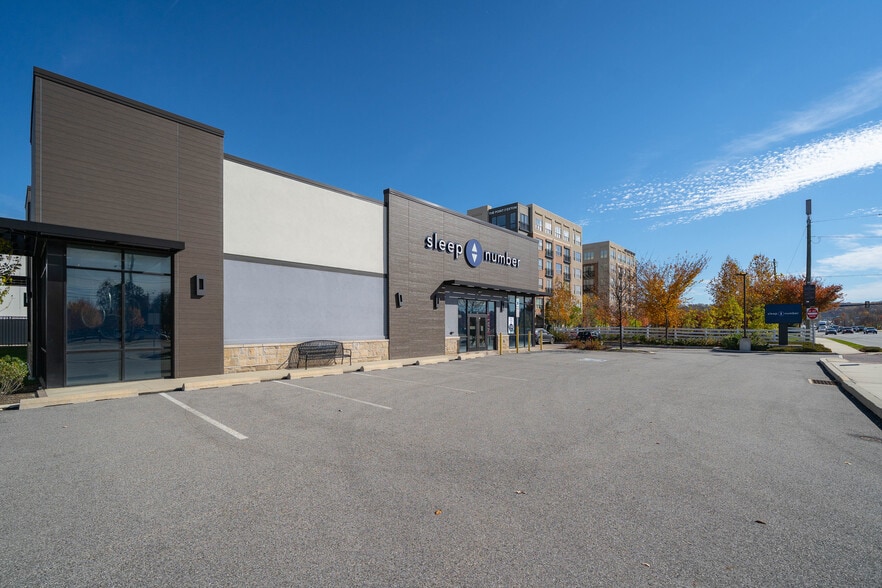 More Photos Of 215 N Pottstown Pike, Exton Storefront For Sale