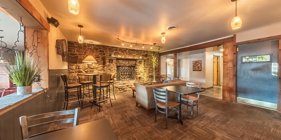 More Photos Of 3803 Columbia Blvd, Bloomsburg Restaurant For Sale
