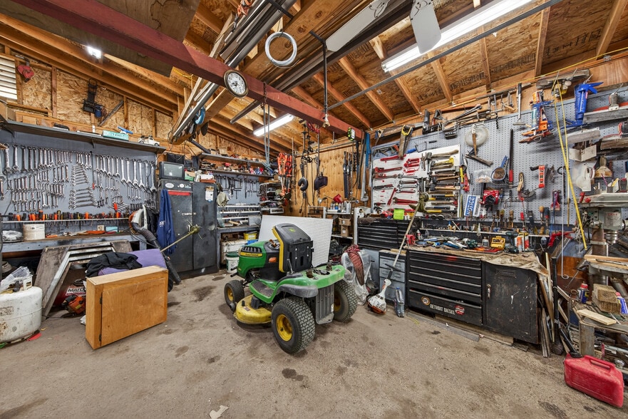 More Photos Of 25433 South Ave, Corning Manufactured Housing Mobile Home Park For Sale
