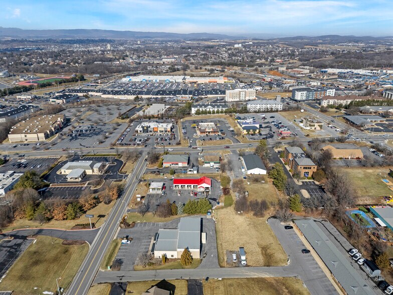 More Photos Of 1930 Deyerle Ave, Harrisonburg Freestanding For Sale