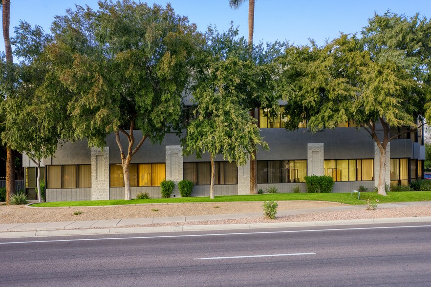 More Photos Of 4115 E Valley Auto Dr, Mesa Office For Lease
