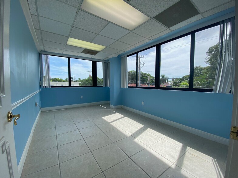 More Photos Of 2350 Coral Way, Coral Gables Medical For Sale