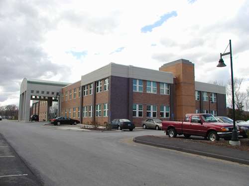 More Photos Of 2 Willow St, Southborough Office For Lease