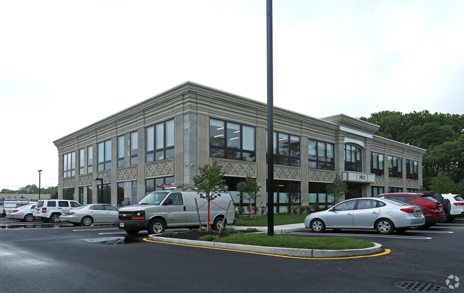 More Photos Of 1912 State Route 35, Oakhurst Medical For Lease