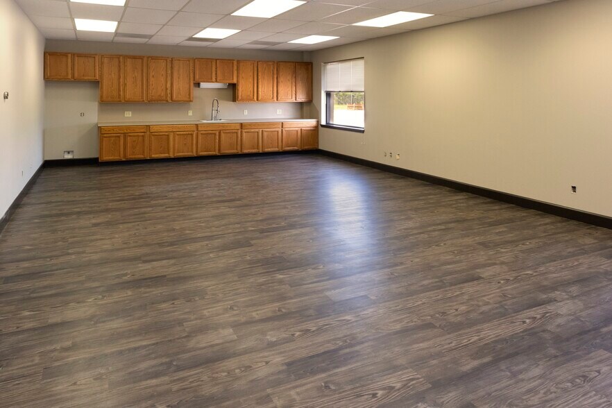 More Photos Of 4555 Katy Hockley Cut Off Rd, Katy Office For Sale