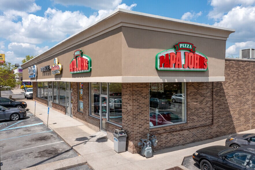 More Photos Of 2907-2909 Richmond Rd, Lexington Unknown For Lease
