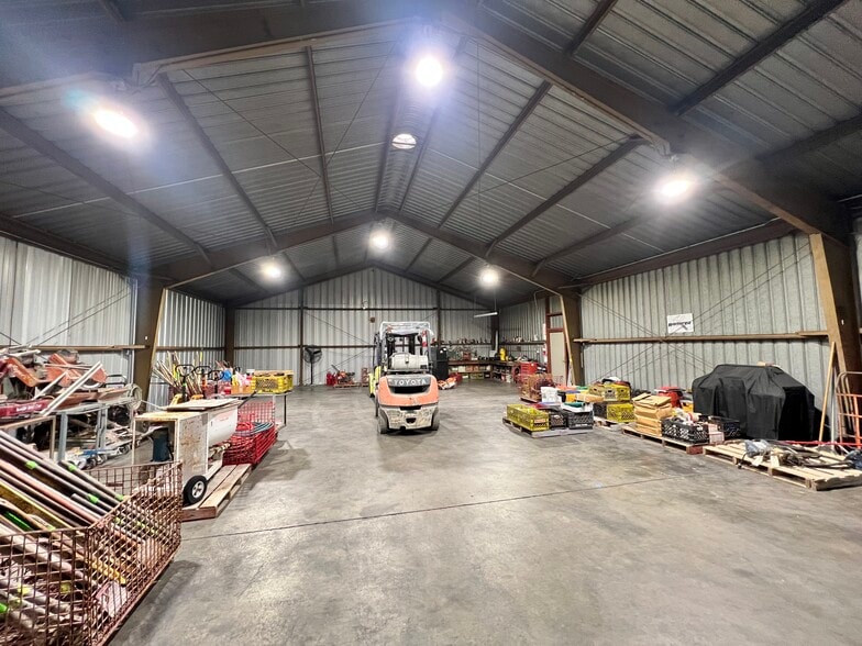 More Photos Of 160 N San Antonio Ave, Pomona Warehouse For Sale