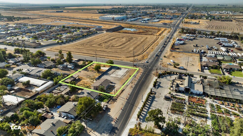 More Photos Of 301 Morning Dr, Bakersfield Land For Sale