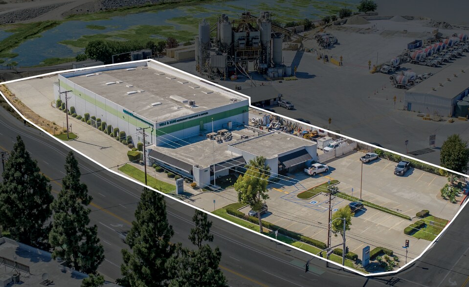 More Photos Of 1700 N Main St, Orange Manufacturing For Sale