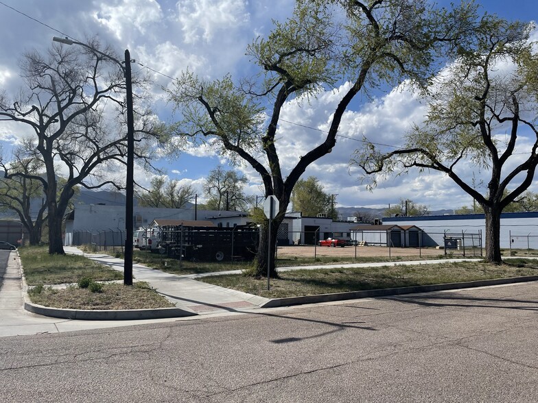 More Photos Of 110 W Fountain St, Colorado Springs Service For Sale
