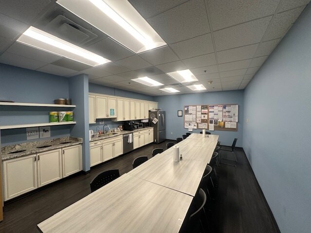 More Photos Of 490 Boston Post Rd, Sudbury Medical For Lease