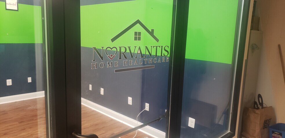 More Photos Of 5219 Germantown Ave, Philadelphia Office For Sale