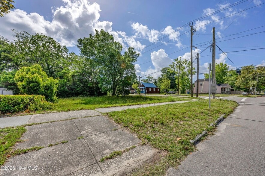 More Photos Of 805 Castle St, Wilmington Land For Sale