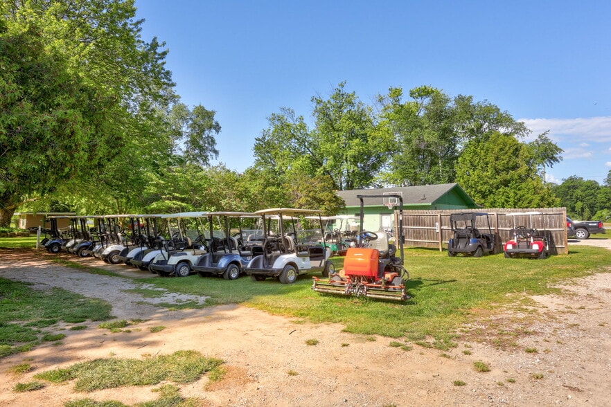 More Photos Of 5848 Griggs Rd, Caseville Specialty For Sale
