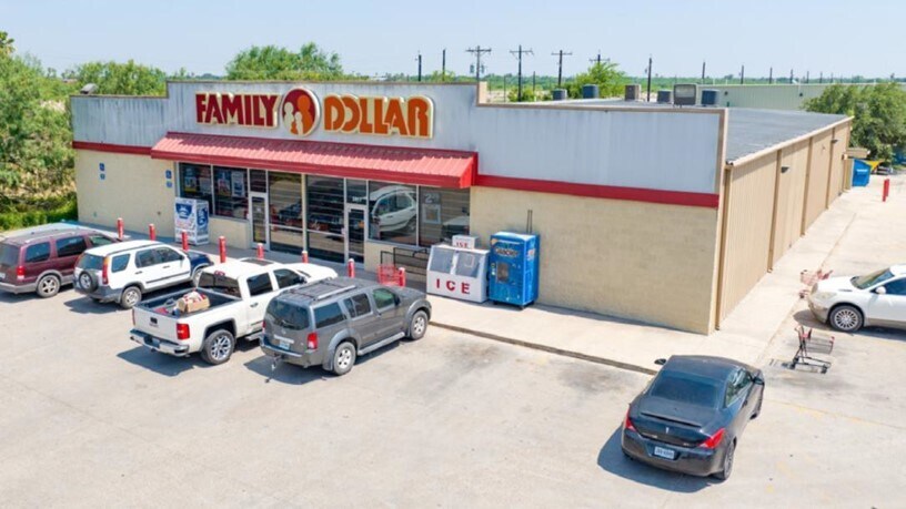 More Photos Of 2324 Cascade Rd SW, Atlanta Freestanding For Sale