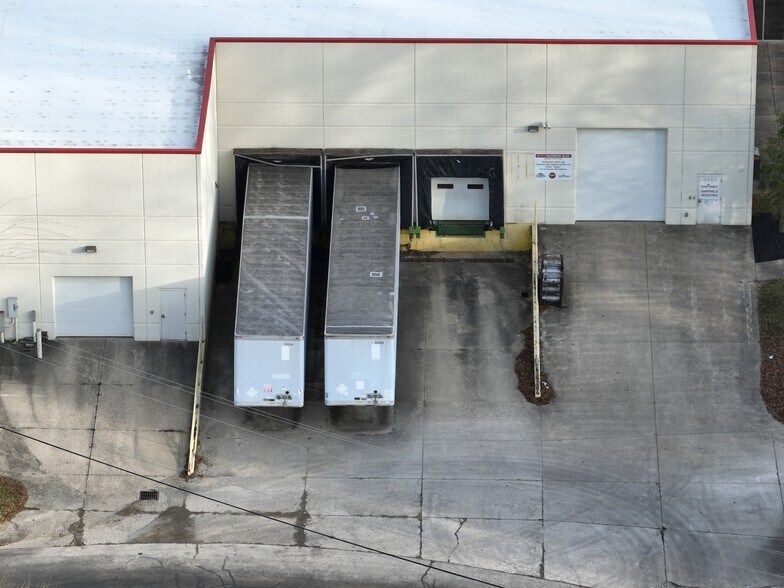 More Photos Of 4111 Founders Blvd, Batavia Manufacturing For Sale