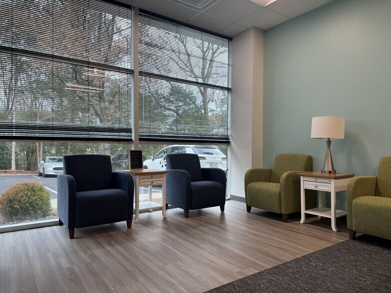 More Photos Of 1201-1221 Wood Ridge Center Dr, Charlotte Medical For Lease