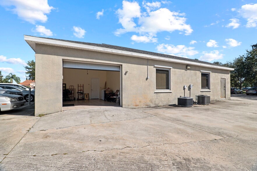 More Photos Of 665 S Babcock St, Melbourne Auto Repair For Sale