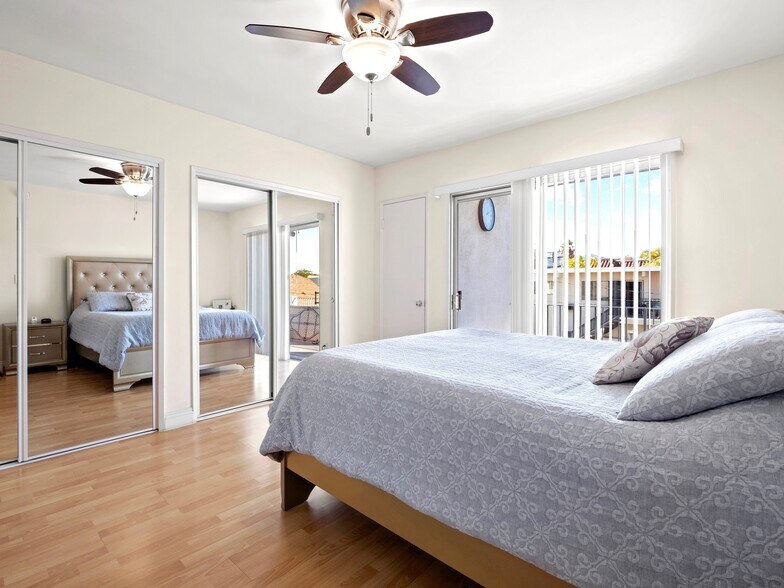 More Photos Of 350 W Wilson Ave, Glendale Apartments For Sale