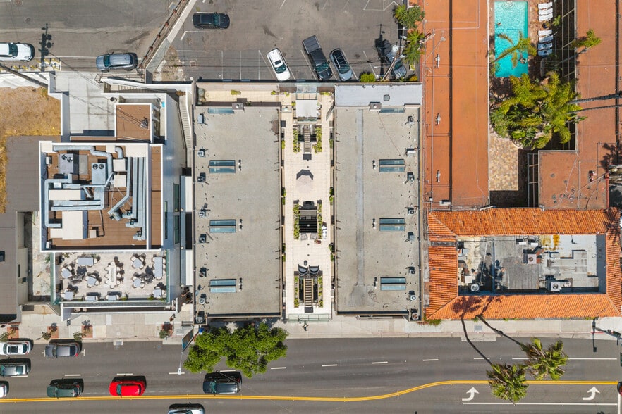 More Photos Of 690-696 South Coast Highway, Laguna Beach Hotel For Sale