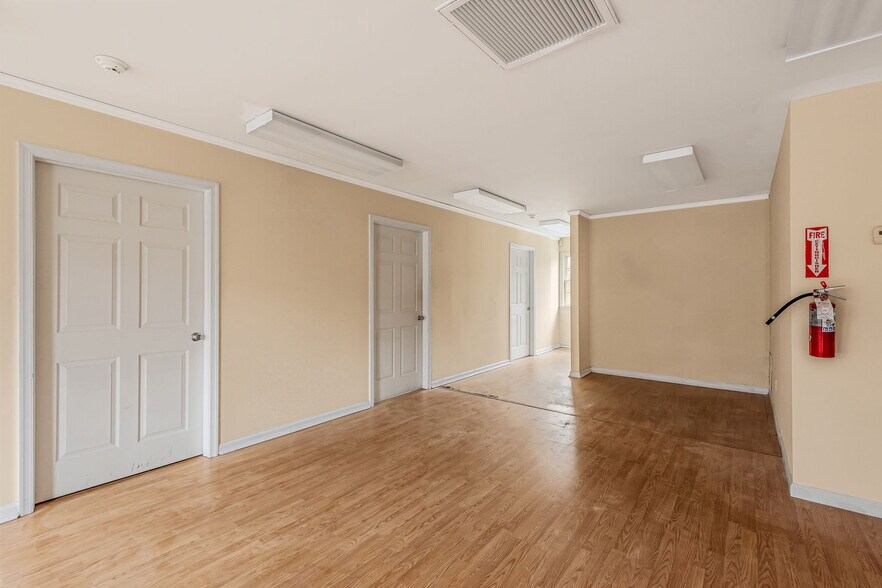 More Photos Of 1360 Montauk Hwy, Mastic Office For Lease