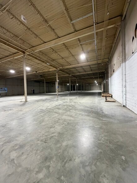 More Photos Of 2800 Tucker St, Burlington Warehouse For Lease