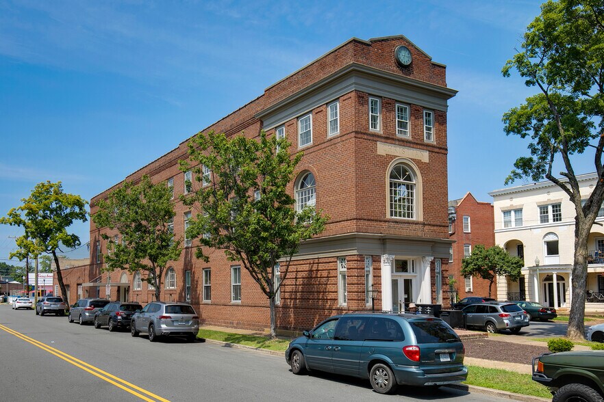 More Photos Of 2800 Patterson Ave, Richmond Office For Lease