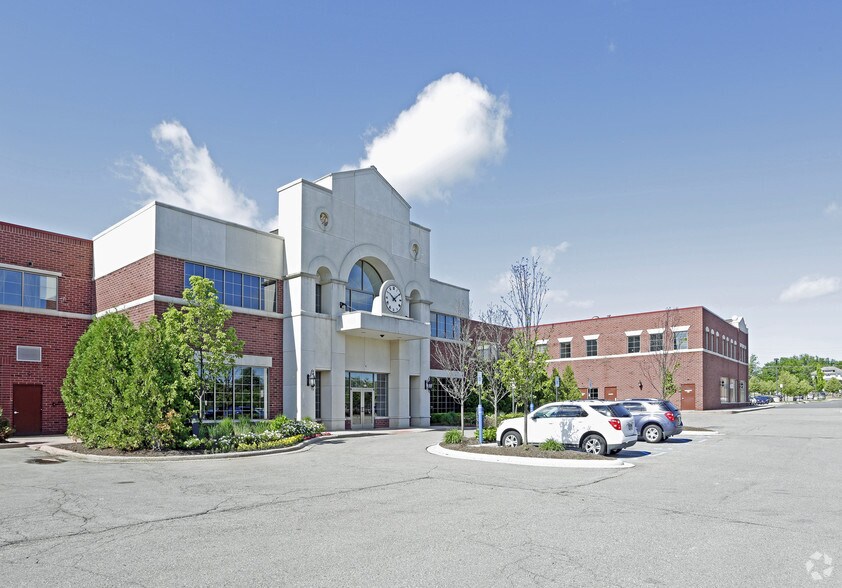 More Photos Of 1170-1254 Walton Blvd, Rochester Hills General Retail For Sale