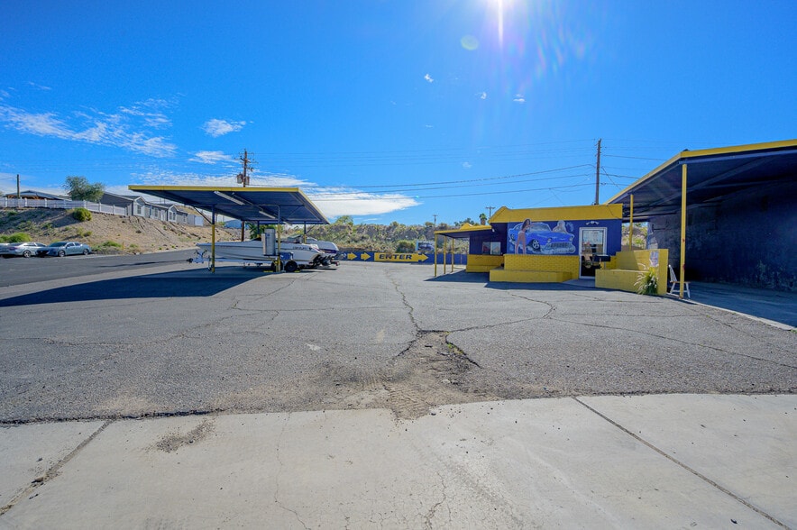 More Photos Of 1770 Highway 95, Bullhead City Specialty For Sale