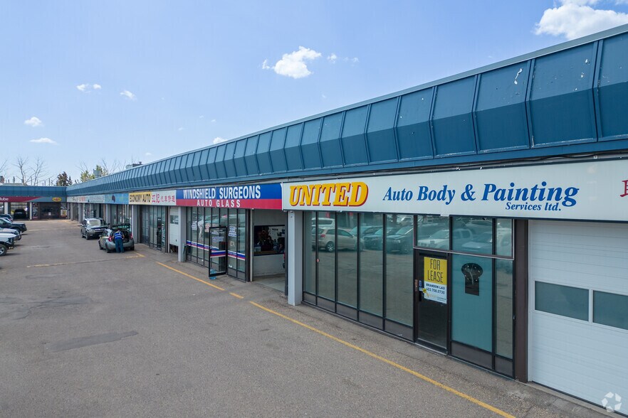 More Photos Of 1725 32nd Ave NE, Calgary Auto Repair For Lease