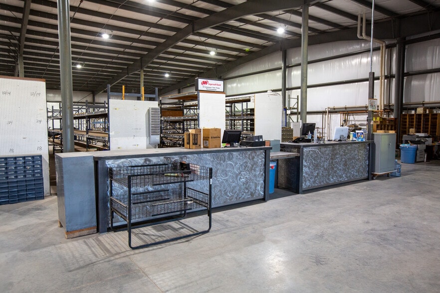 More Photos Of 8989 Roller Coaster Rd, Missoula Warehouse For Sale