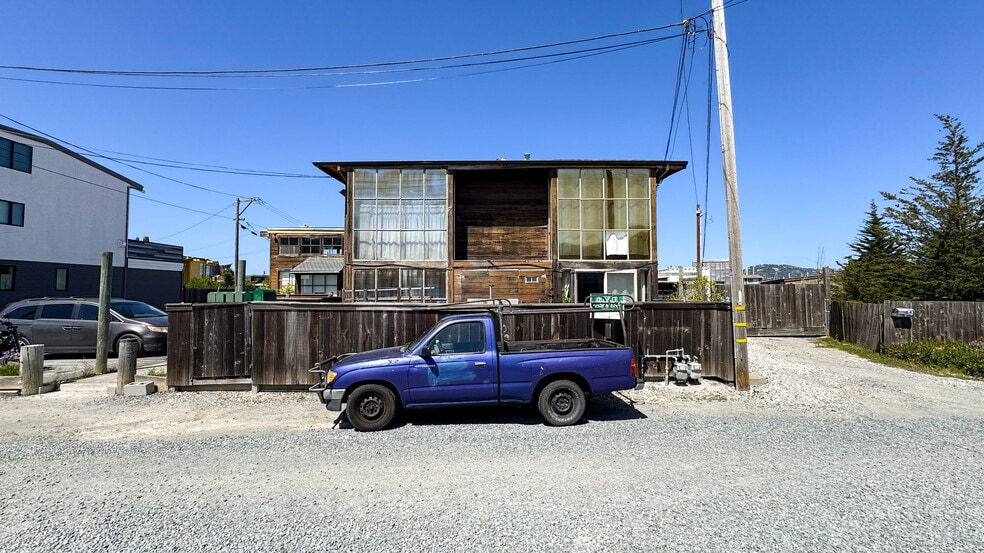 More Photos Of 40 Varda Landing Rd, Sausalito Apartments For Sale