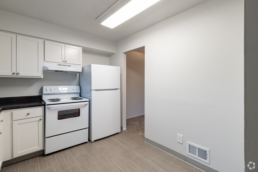 More Photos Of 5238 Dunn Hill Dr, Grand Blanc Apartments For Sale