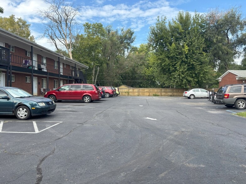 More Photos Of 5125 W 10th St, Indianapolis Apartments For Sale