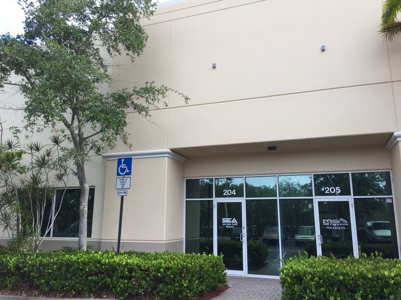 More Photos Of 1669 NW 144th Ter, Sunrise Warehouse For Sale