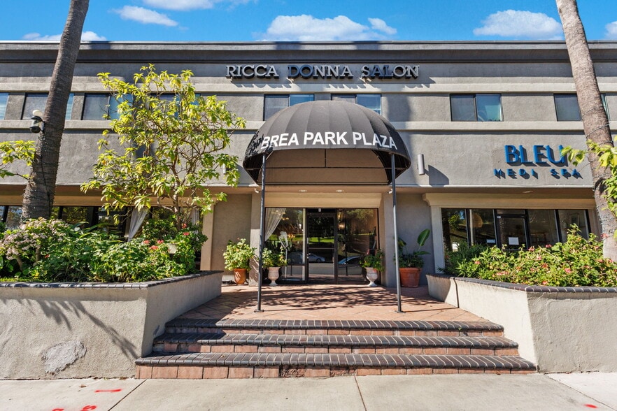 More Photos Of 405 S State College Blvd, Brea Storefront Retail Office For Sale