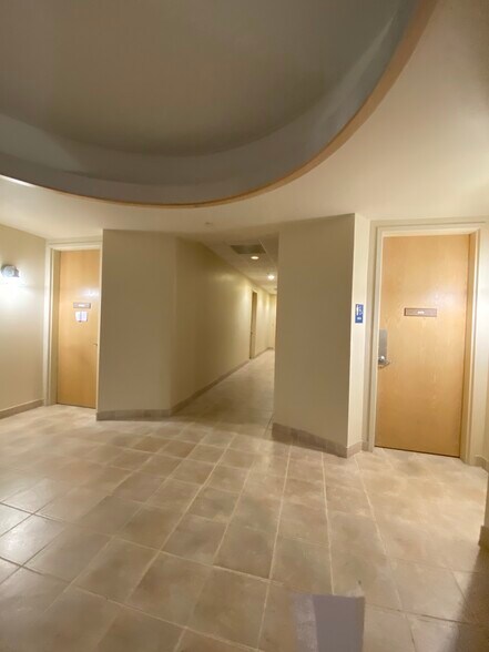 More Photos Of 684 Berkmar Cir, Charlottesville Office For Lease