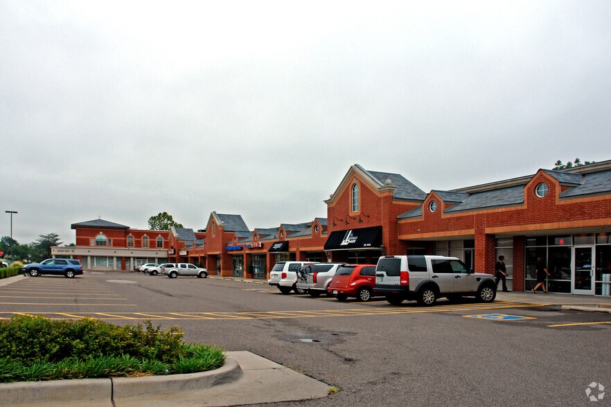 More Photos Of 2800-2828 W Country Club Dr, Oklahoma City General Retail For Lease