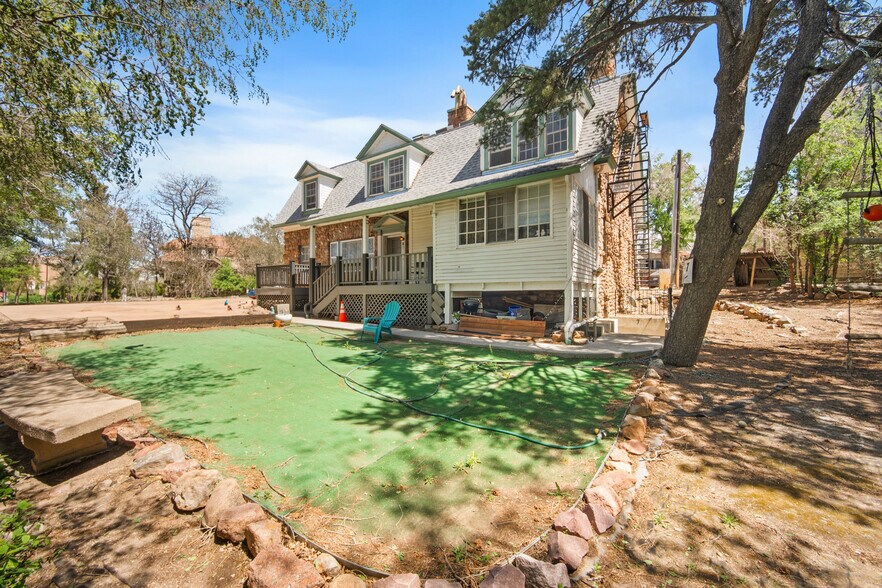 More Photos Of 33 W Willamette Ave, Colorado Springs Multifamily For Sale