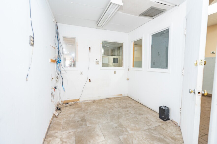 More Photos Of 3162 S Atlantic Ave, Daytona Beach Restaurant For Lease