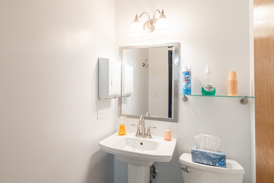 More Photos Of 8850 W 38th Ave, Wheat Ridge Medical For Lease