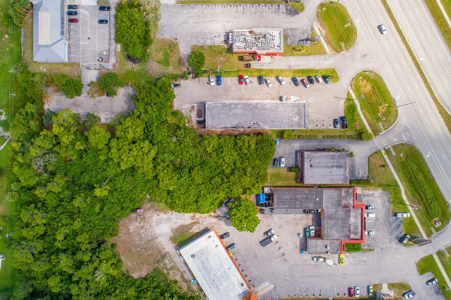 More Photos Of 8267 S Us-1 Hwy, Port Saint Lucie Freestanding For Sale