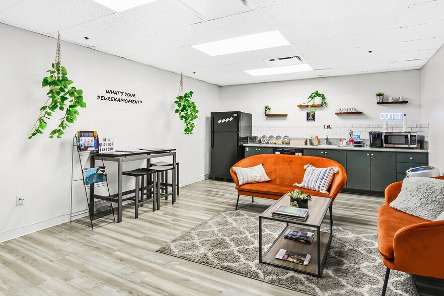 More Photos Of 1621 Alton Pky, Irvine Loft Creative Space For Lease