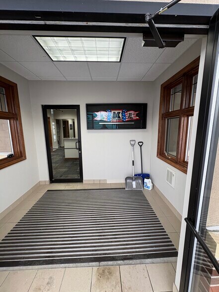 More Photos Of 4257 Southtowne Dr, Eau Claire Office For Lease
