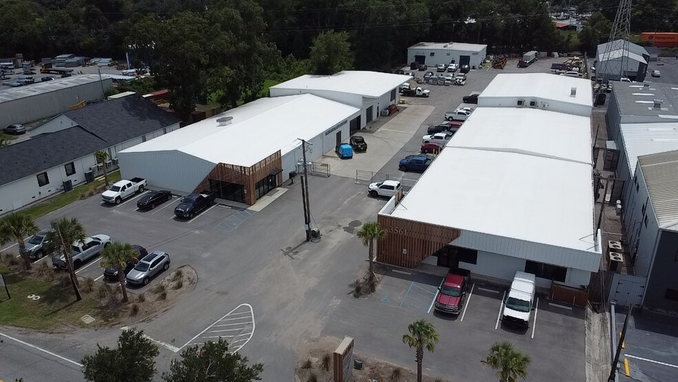 Primary Photo Of 3555 Meeting Street Rd, North Charleston Unknown For Lease