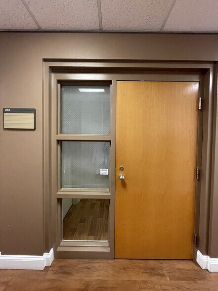 More Photos Of 600 Ridgely Ave, Annapolis Medical For Lease