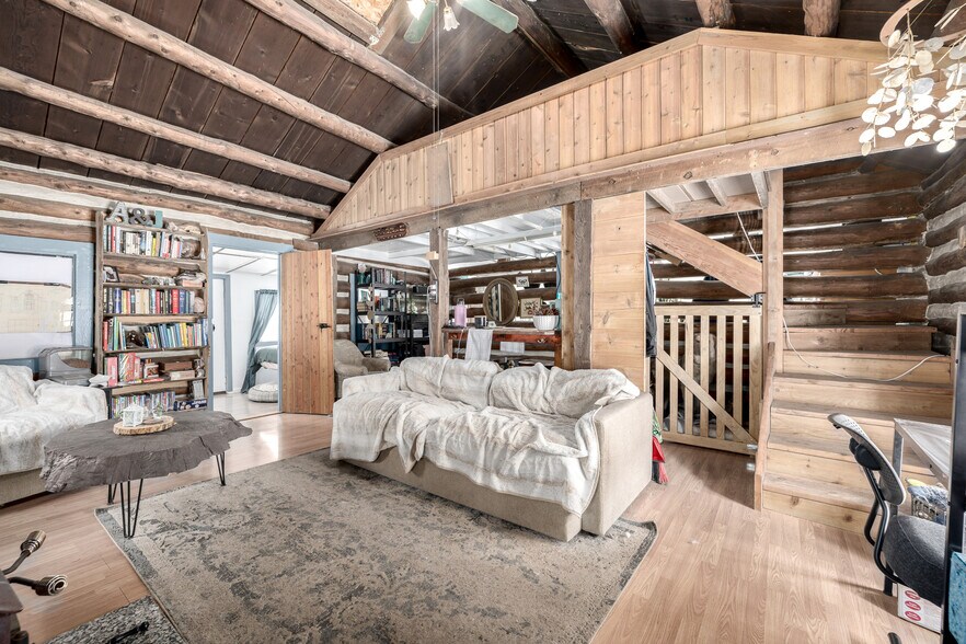 More Photos Of 8537 S Doubleheader Ranch Rd, Morrison Specialty For Sale